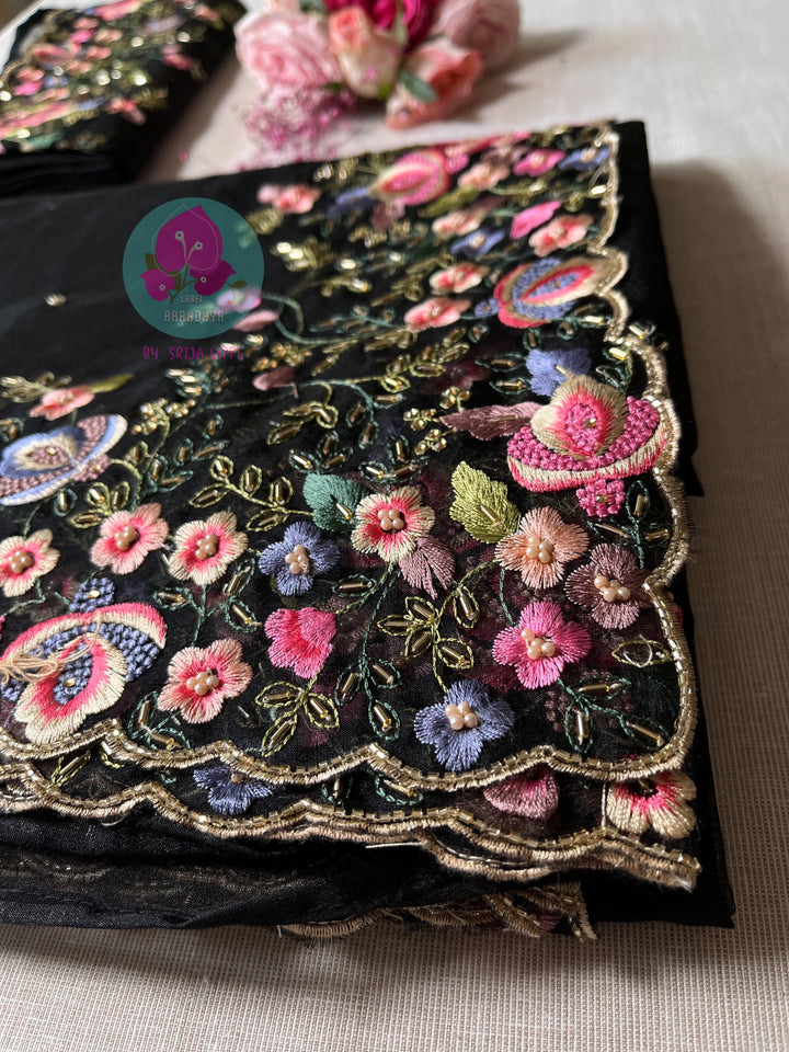 Soft organza saree with threadwork embroidery