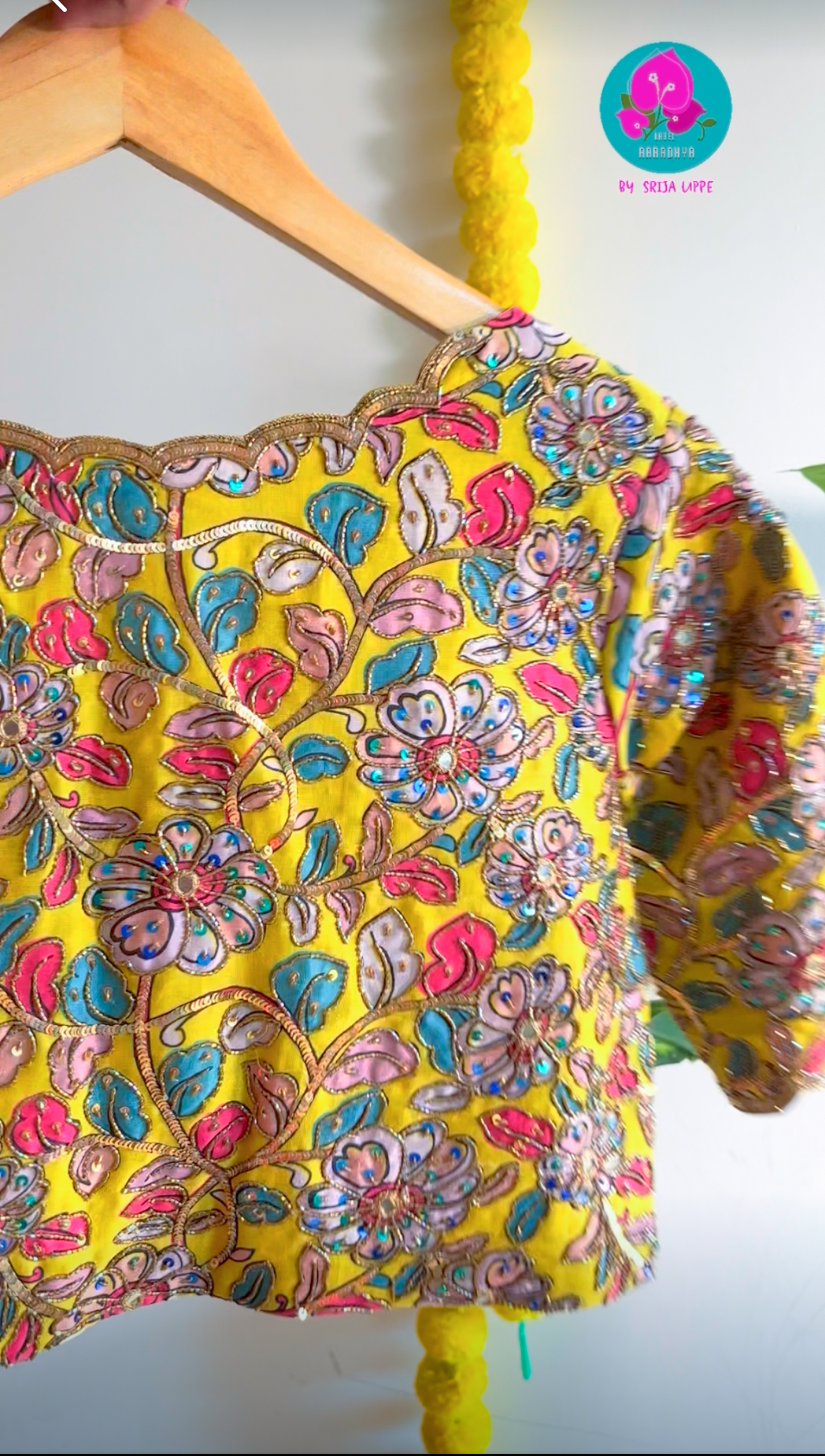 Falling rawsilk blouse with kalamkari print