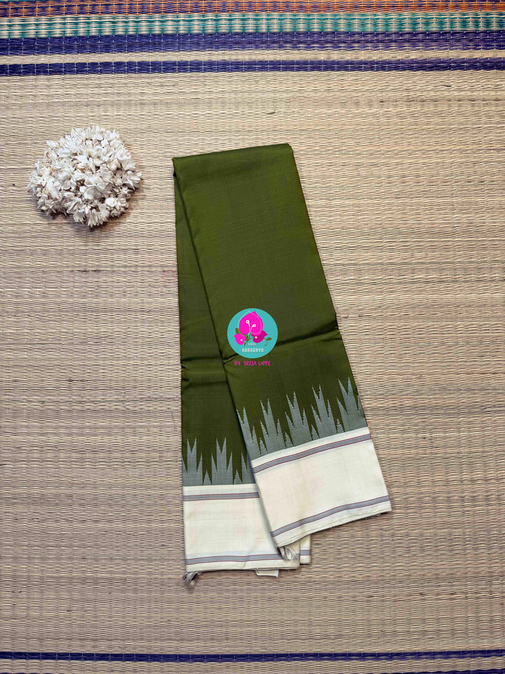 The Sannajaji Calm: Zero Zari Kanjivaram saree in Olive Green and Ivory