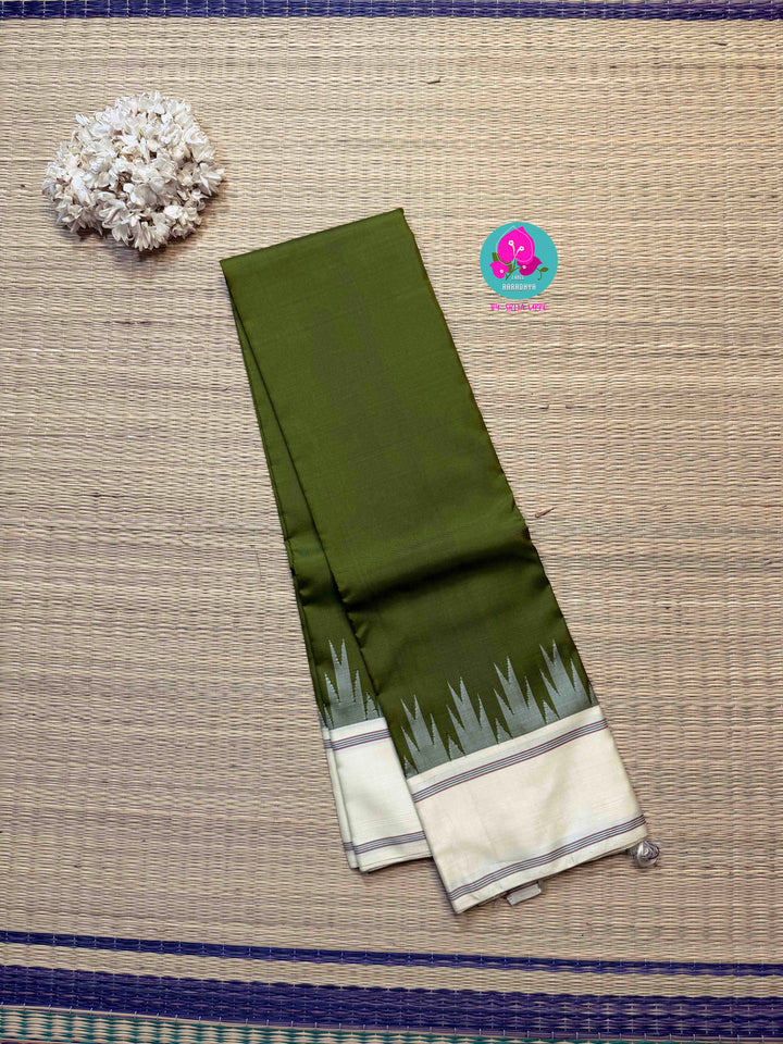 The Sannajaji Calm: Zero Zari Kanjivaram saree in Olive Green and Ivory