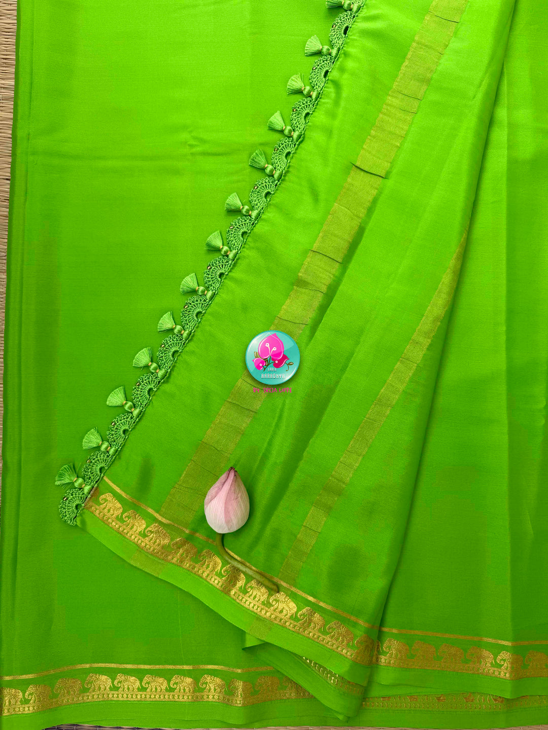 Luminous Verdure: Bright Parrot Green 120gsm Pure Mysore Crepe Silk Saree
