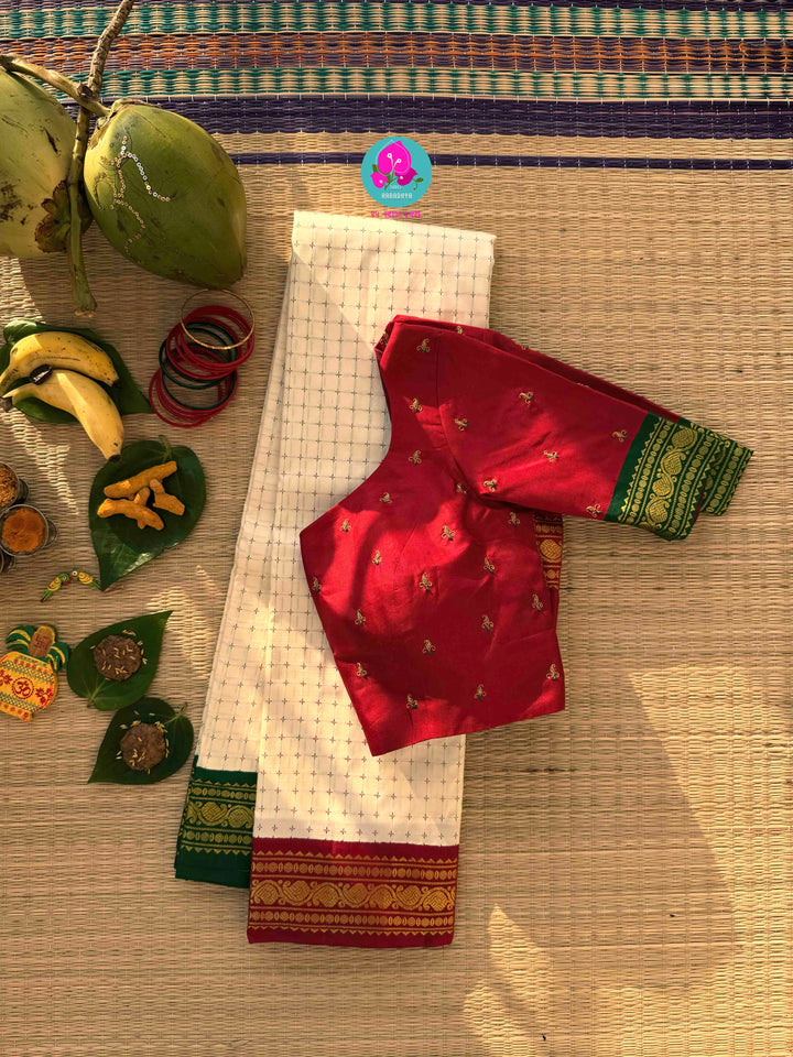 The Blessed Drape: Off-White Pure Kanchipattu Thalambralu Saree with Dual-Tone Pallu