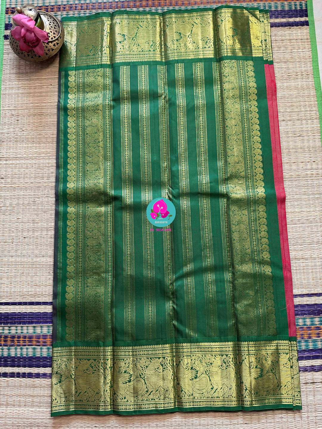 Vaira oosi Kanchipuram handloom saree in vintage Pink and Green