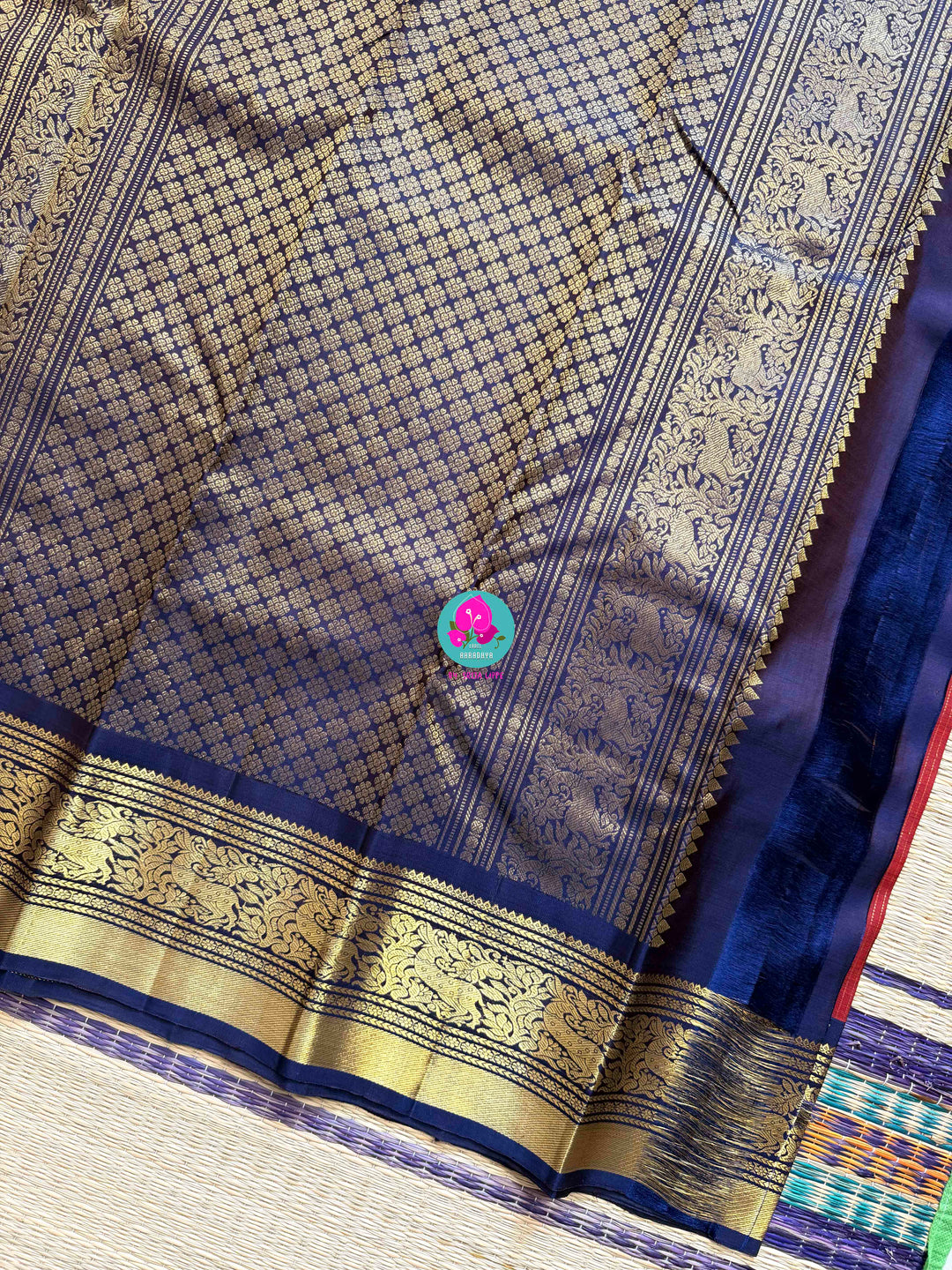 Nostalgia Woven in Silk: Vintage Red Kanjivaram with Navy Blue Contrast