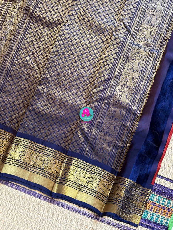 Nostalgia Woven in Silk: Vintage Red Kanjivaram with Navy Blue Contrast