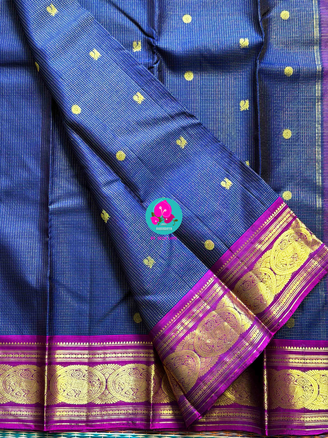 Midnight & Magnolia: Vaira Oosi Checks in Navy Blue with Rani Pink Contrast Kanchipattu silk Saree