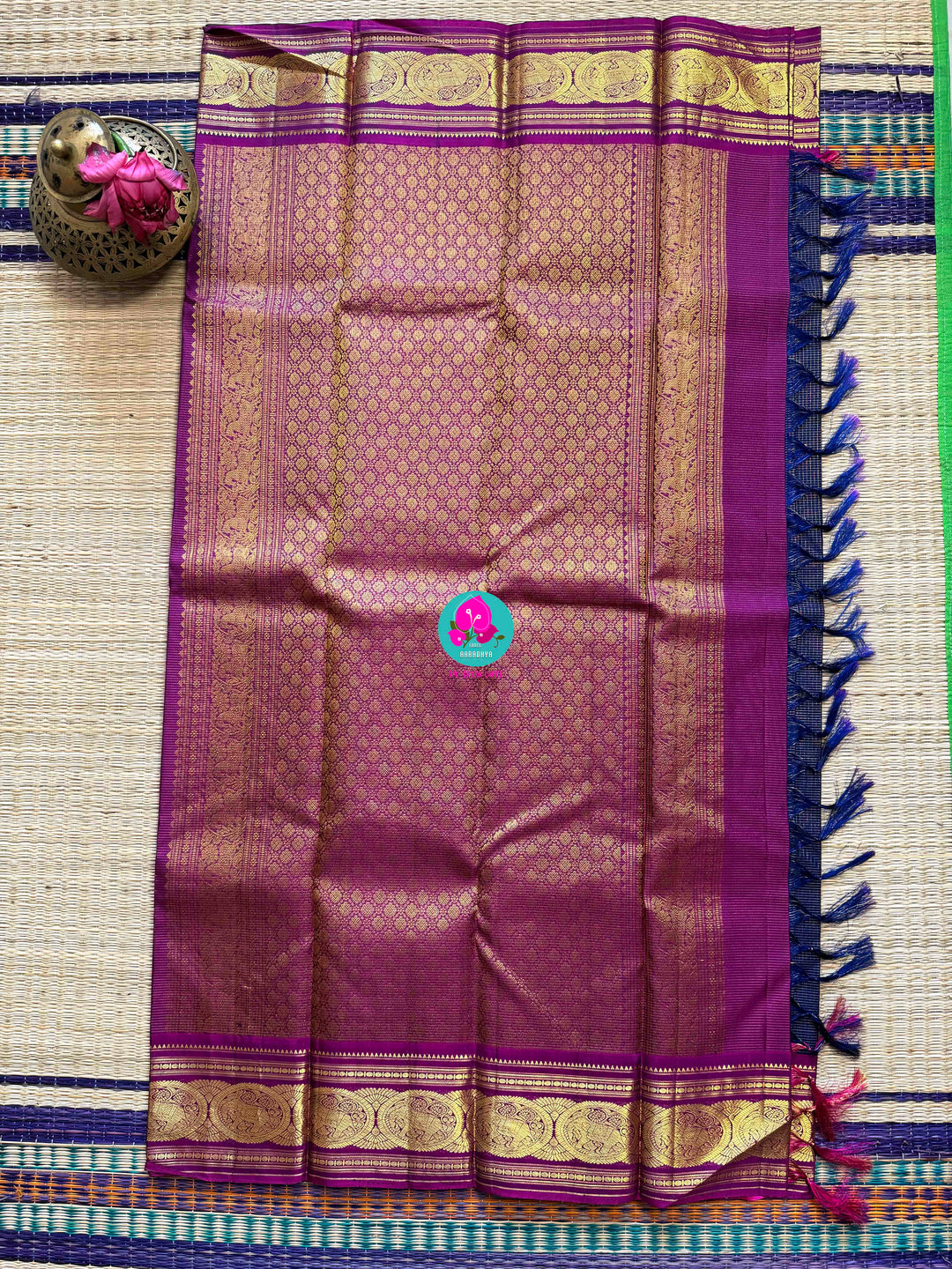 Midnight & Magnolia: Vaira Oosi Checks in Navy Blue with Rani Pink Contrast Kanchipattu silk Saree