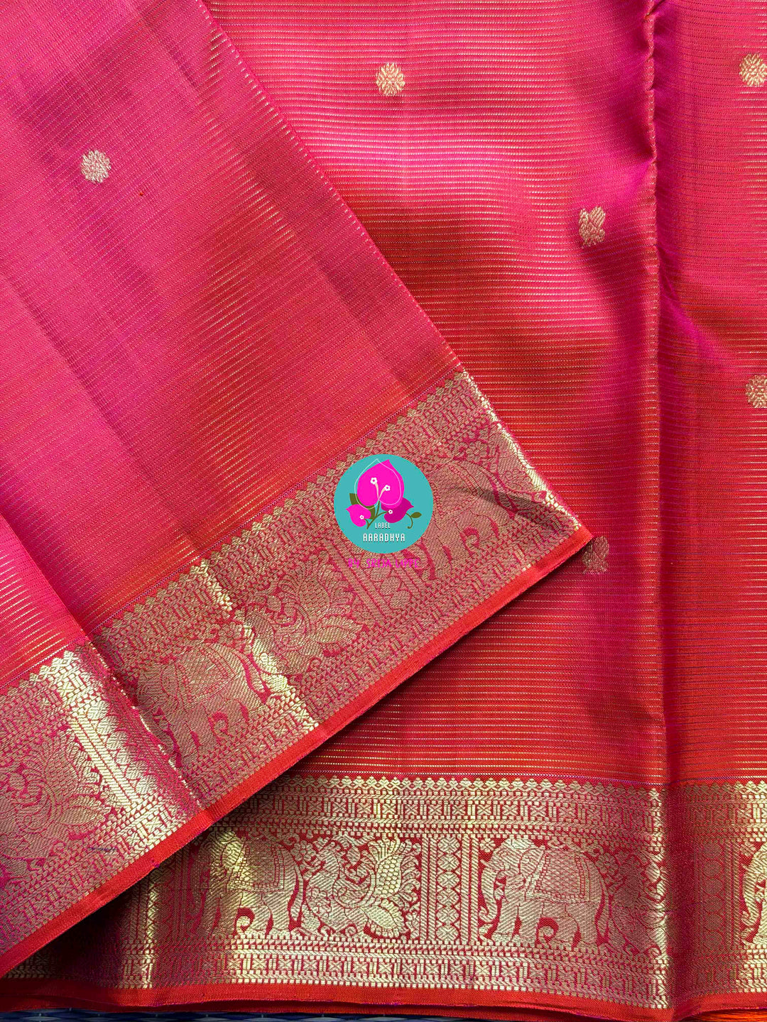 Dual Tone of Pink-Orange Vaira Oosi Kanchipattu Pure Silk Handloom Saree