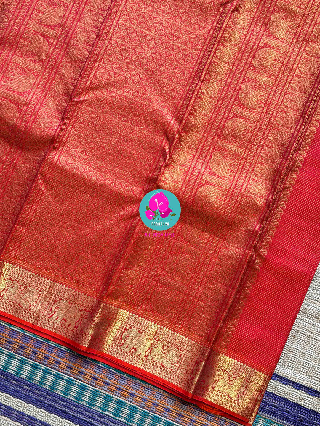Dual Tone of Pink-Orange Vaira Oosi Kanchipattu Pure Silk Handloom Saree
