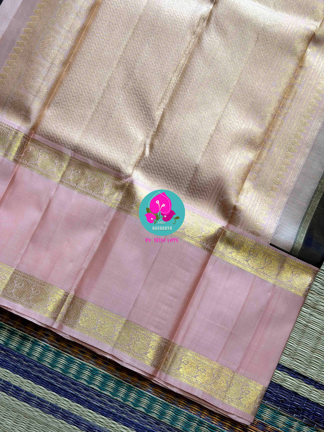 Ocean Whispers & Rose Blush: Kanjivaram Vaira Oosi Saree in Navy Blue and Baby Pink