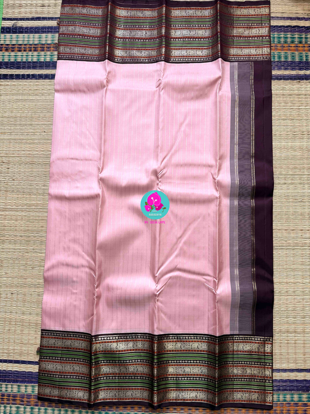 2G Zari Pure Kanchipuram saree with vintage long border in string of pearl stripes butta.