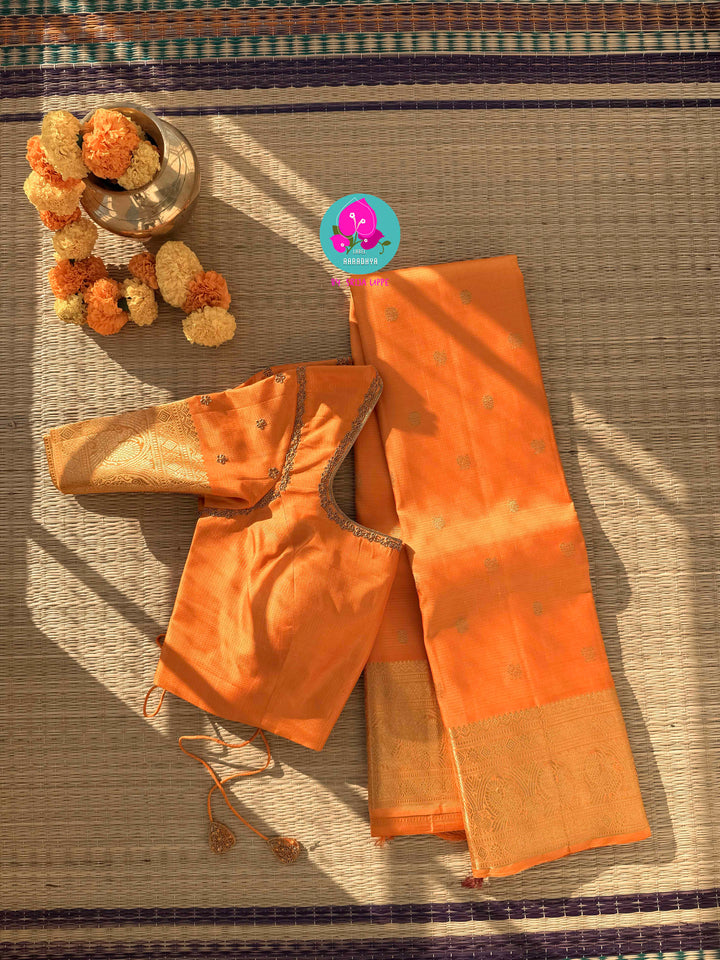 Pure Kanchipattu traditional Vaira oosi design Saree on beautiful lite orange color Paired with blouse