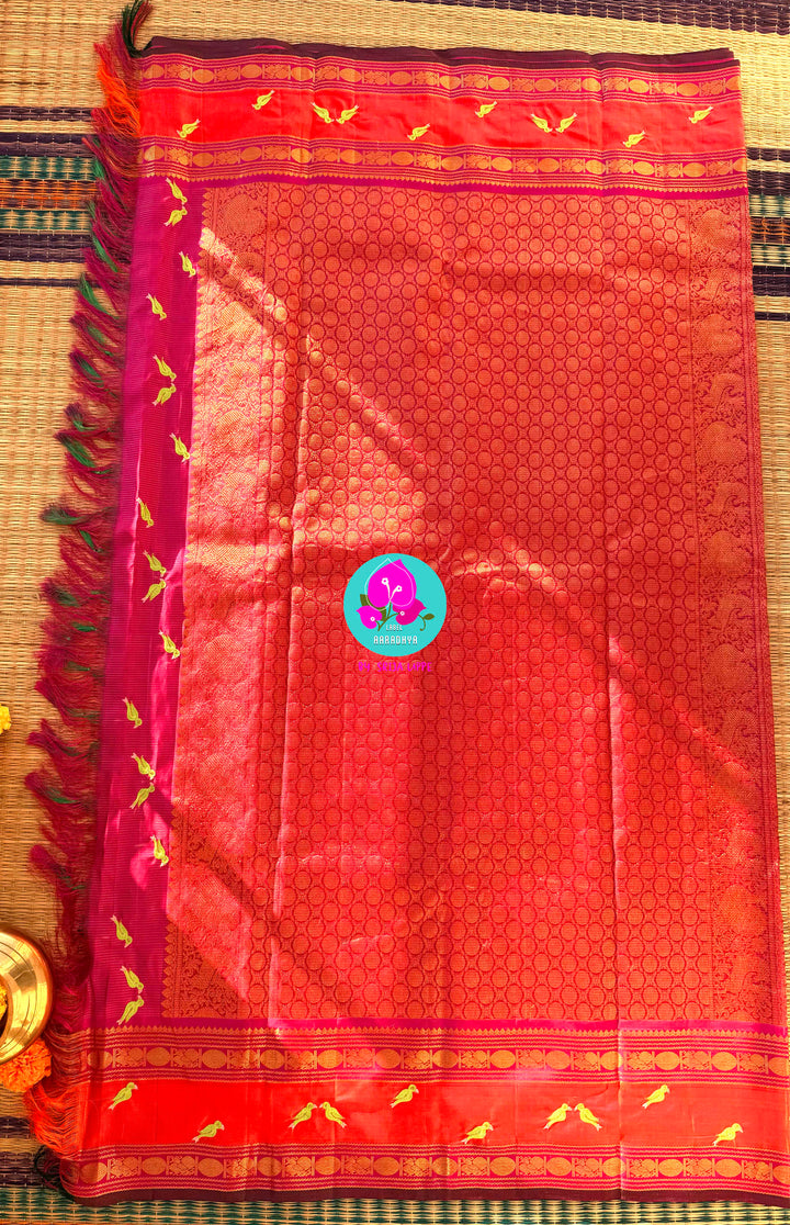 Vihanga Varnam – Vintage Green Kanchipattu with Bird Handwork