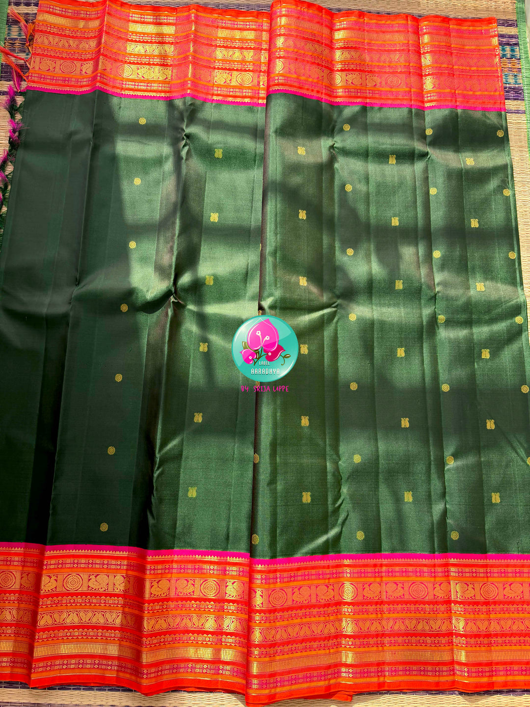 Imperial Forest & Rani Pink: Pure Kanjeevaram Handloom Silk Saree
