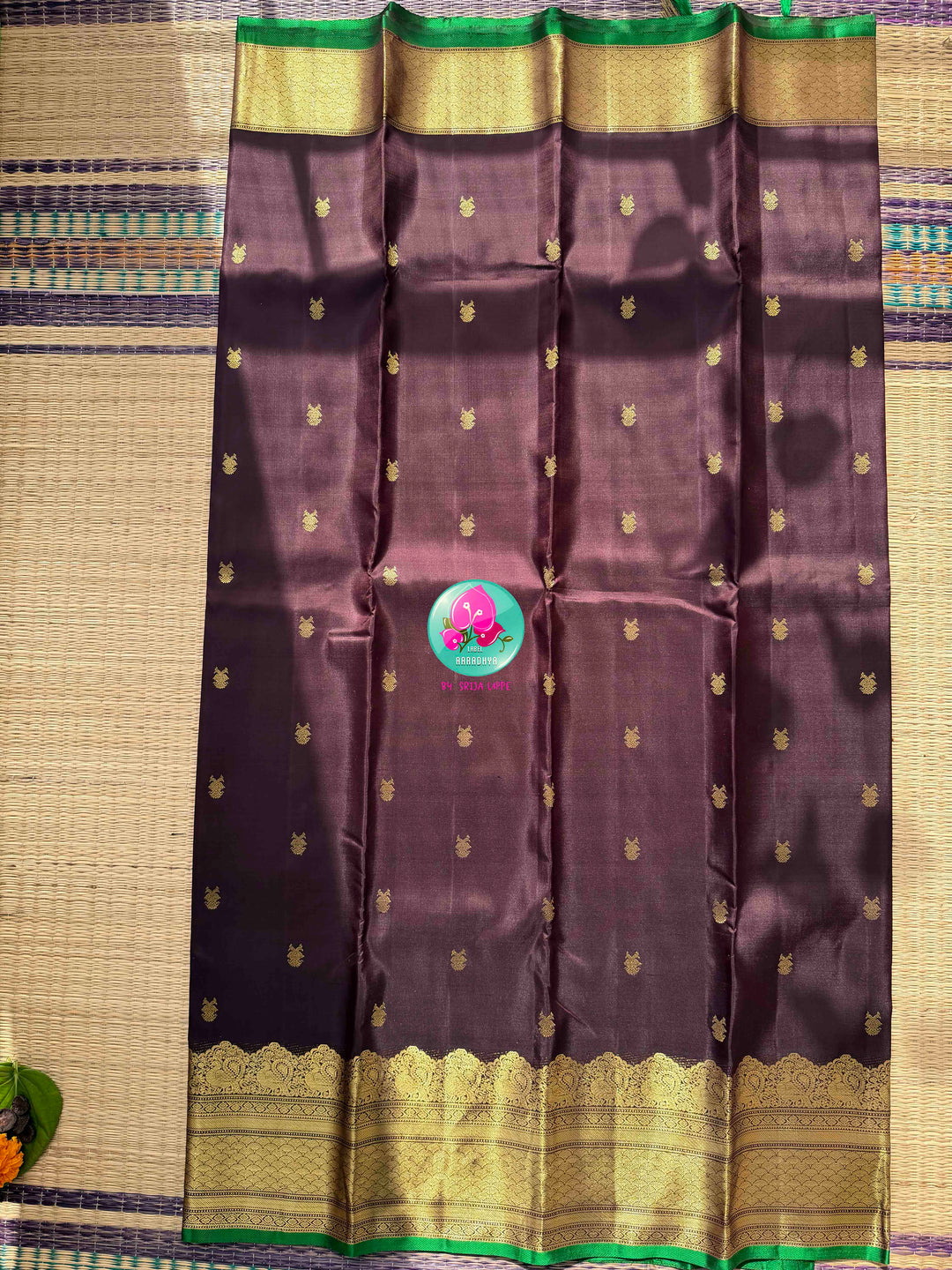 Earthy Sophistication: Trending Dark Chocolate Brown Pure Kanchipattu Silk & Emerald Green Fusion Blouse