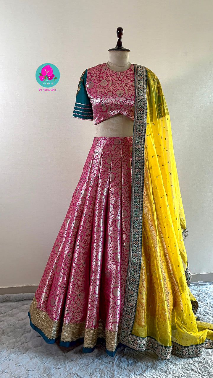 Benarasi lehenga set
