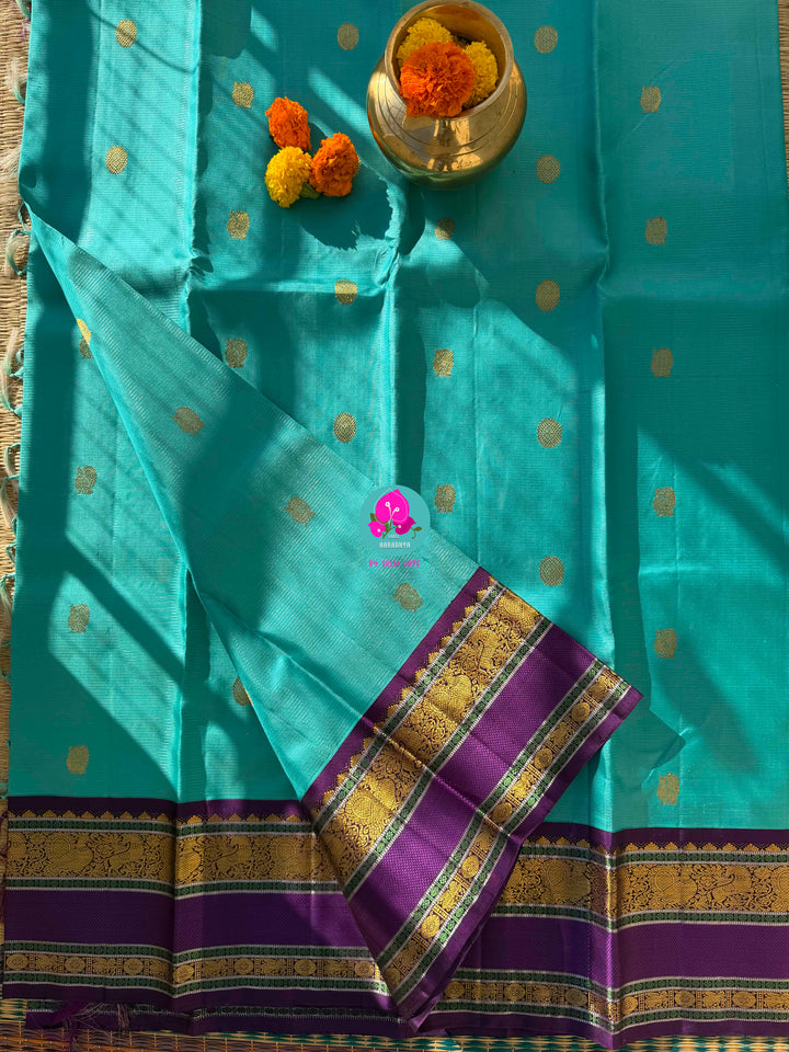 Azure Mists & Royal Night: The 2G Zari Kanchipuram Symphony