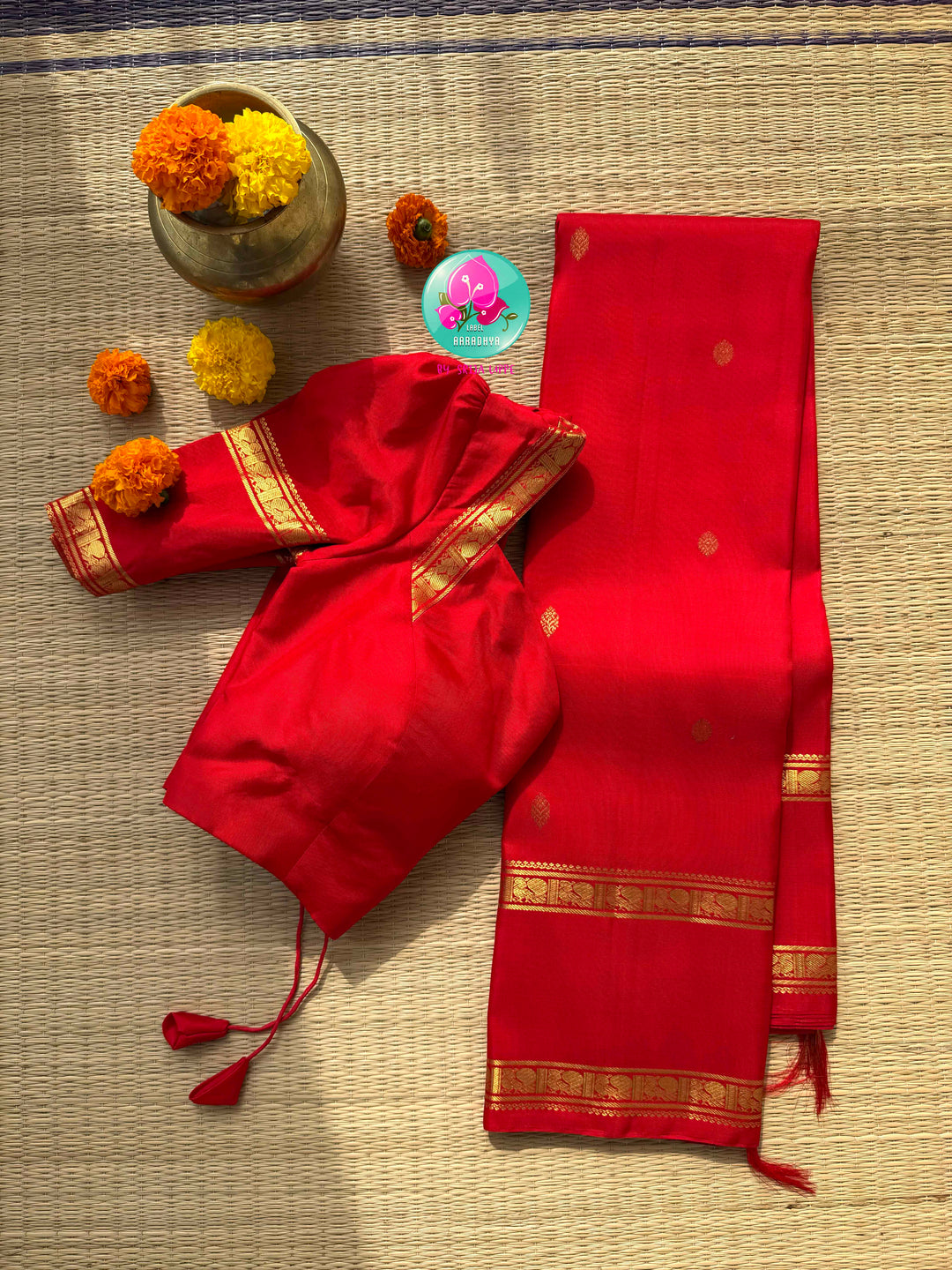 Radiant Crimson Splendor: Pure Kanchipattu Handloom Red Saree with Designer Patterned Blouse