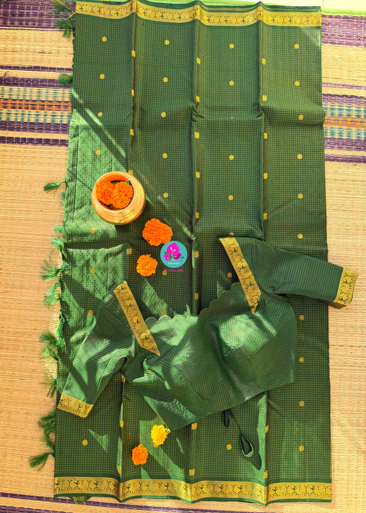 Deep Forest Green Kanchipattu Saree with Shimmering Vaira Oosi & Patterned Blouse