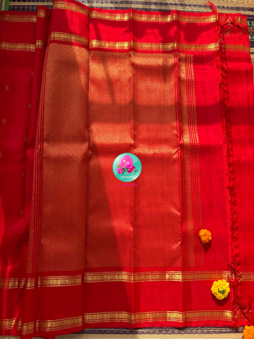 Radiant Crimson Splendor: Pure Kanchipattu Handloom Red Saree with Designer Patterned Blouse