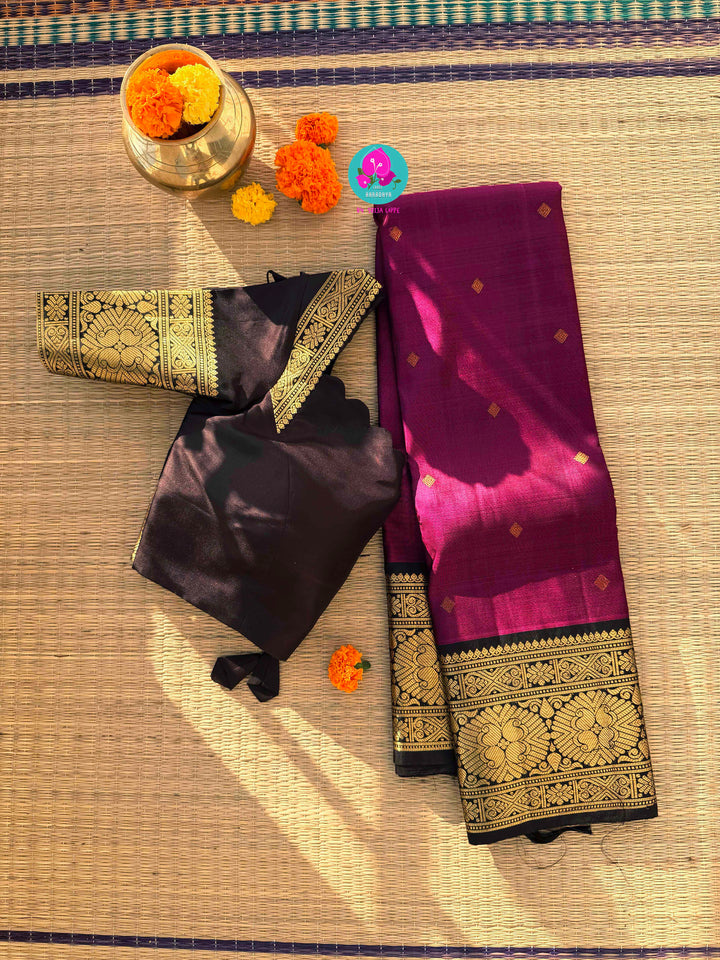 Magenta Majesty: Deep Purplish Kanchipattu with Opulent 2G Zari & Midnight Contrast Blouse