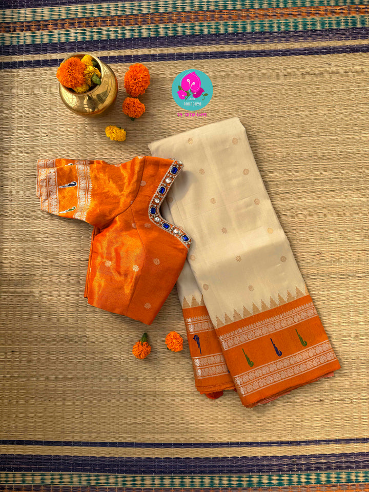Ivory Sands & Copper Sunsets: Pure Tissue Gadwal with Muniya Grandeur