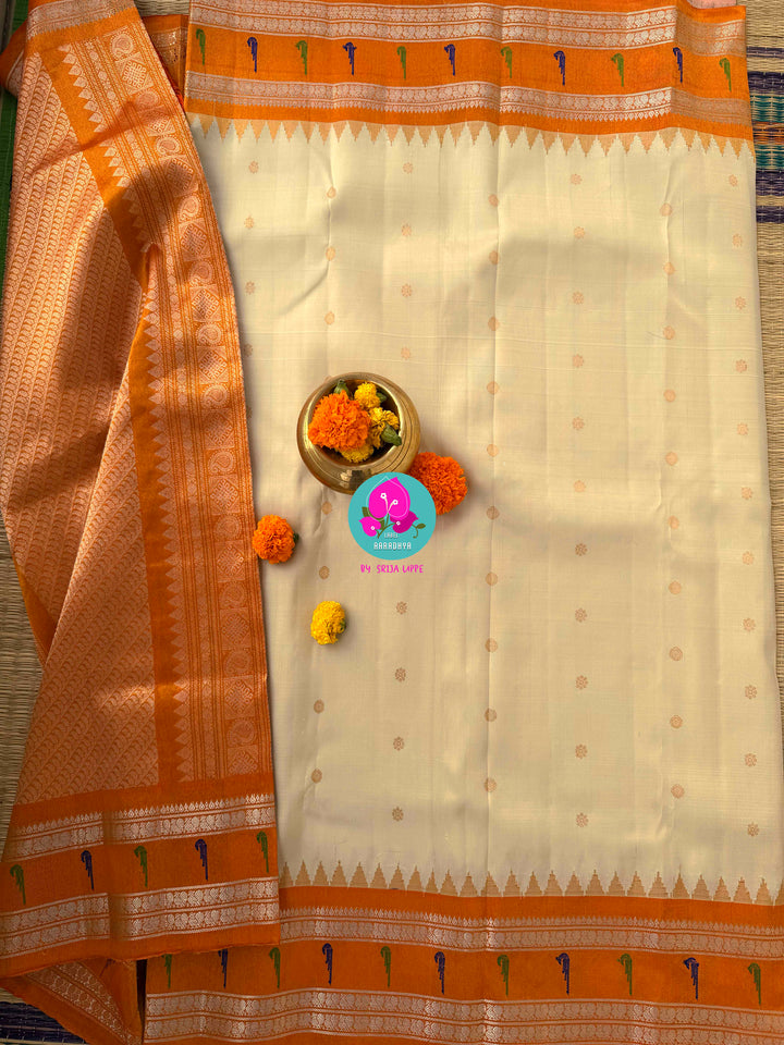 Ivory Sands & Copper Sunsets: Pure Tissue Gadwal with Muniya Grandeur