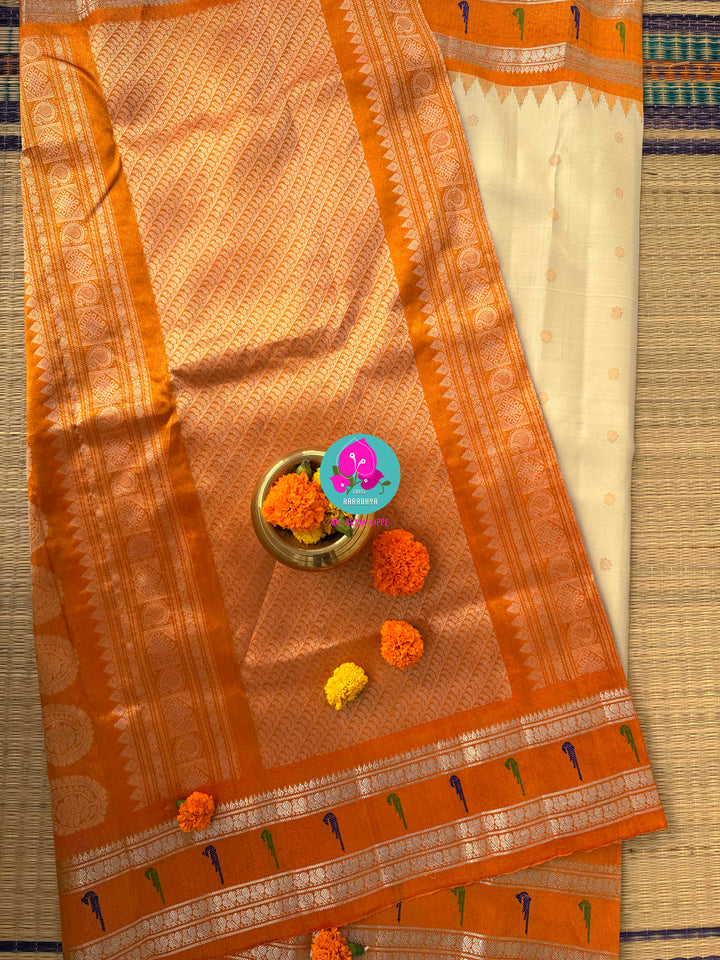 Ivory Sands & Copper Sunsets: Pure Tissue Gadwal with Muniya Grandeur