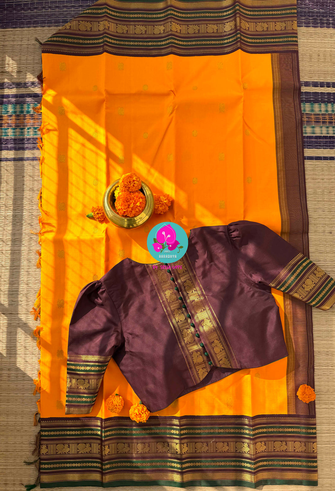 A Harvest of Gold: Mustard Yellow Kanchipattu with a Deep Earth-Brown Zari Border