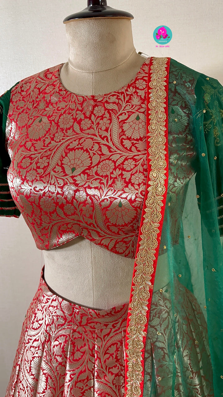 Benarasi lehenga set