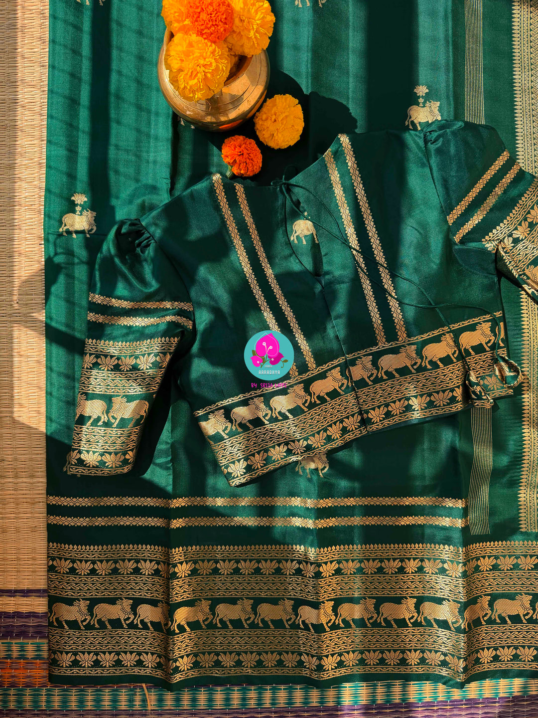 Forest Whispers: Deep Bottle Green Pure Kanchi Silk Saree in Timeless Antique Zari