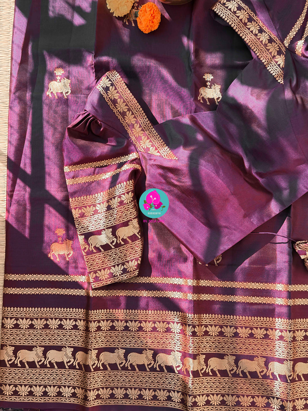 Vintage Majesty: Rich Plum Pure Kanchi Silk Saree in Timeless Antique Zari