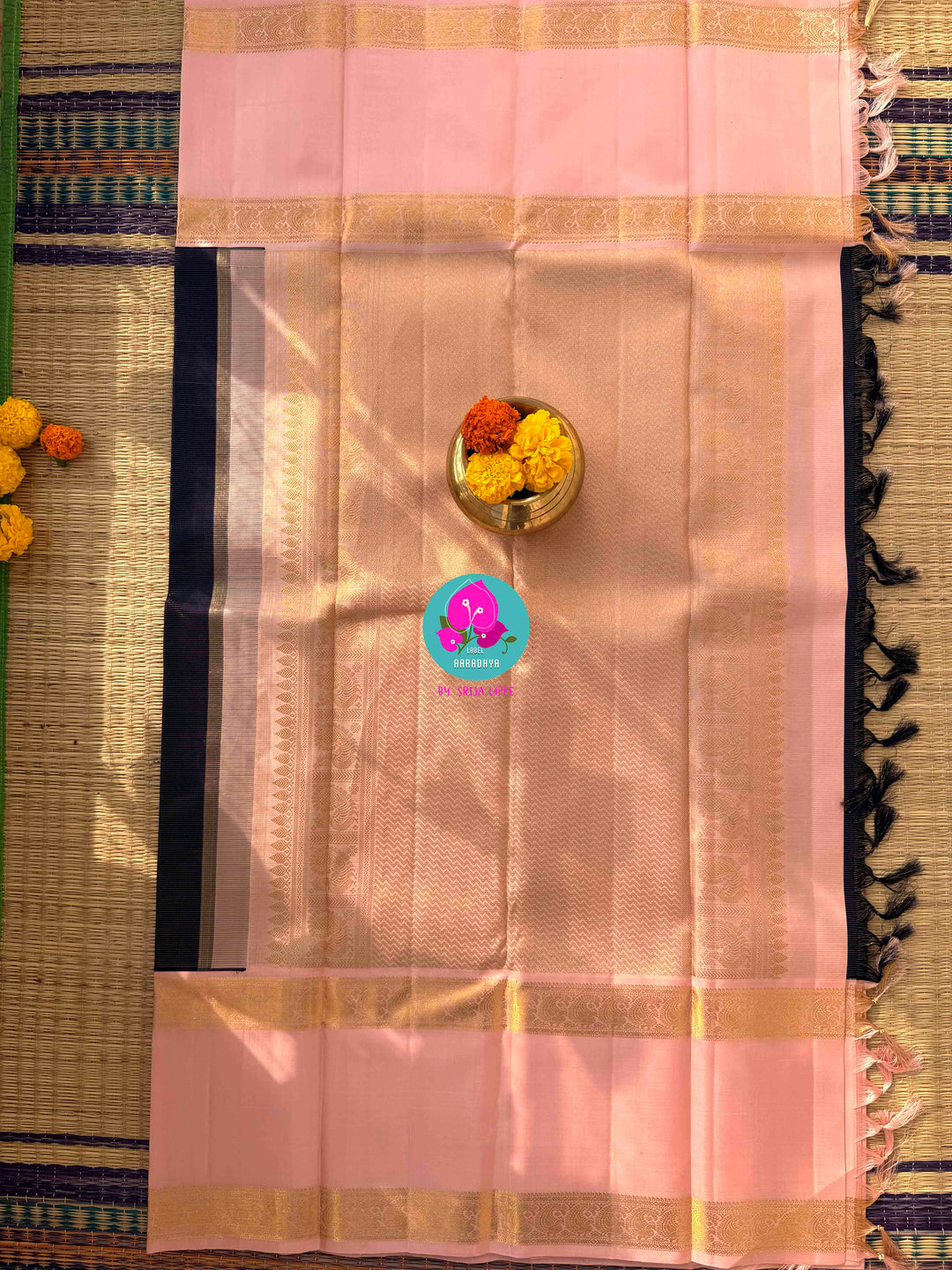 Celestial Dawn: Midnight Navy Pure Kanchi Silk with Gilded Vaira Oosi & Soft Peach Contrast