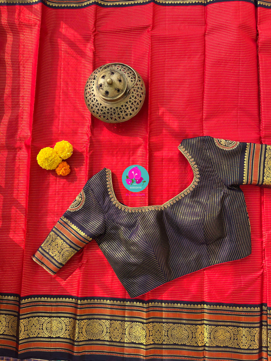 Red Vaira Oosi design Kanchipattu with Vintage Peacock Zari motifs & Embroidered Blouse