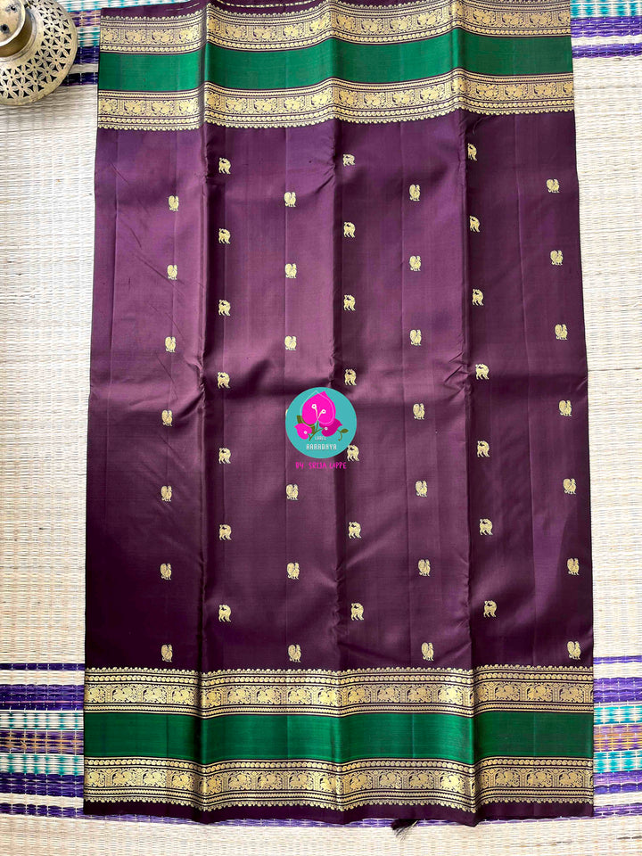 Earth & Evergreen: Classic Kanchipattu saree in Brown with Bold 2G Zari Border