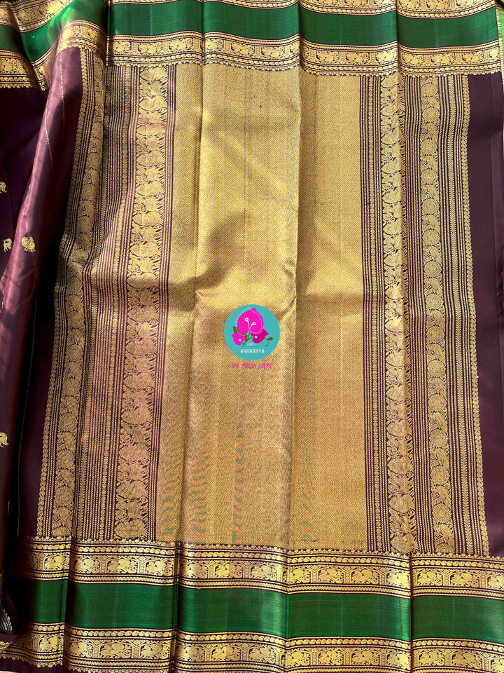 Earth & Evergreen: Classic Kanchipattu saree in Brown with Bold 2G Zari Border