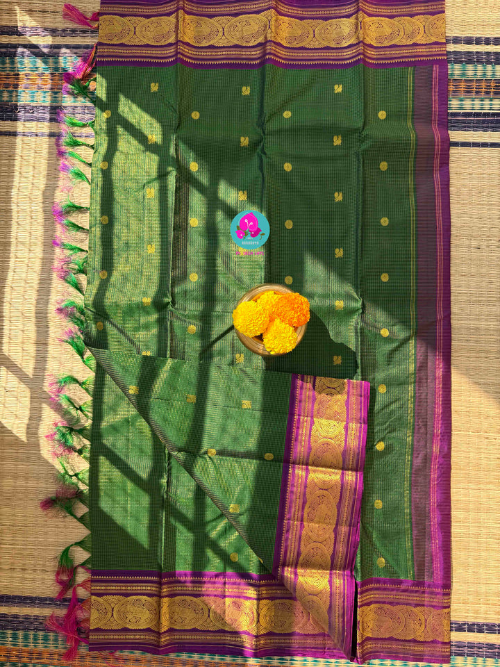 The Royal Garden: Deep Green & Magenta Vaira Oosi Kanchi Silk with Embroidered Peacock Majesty