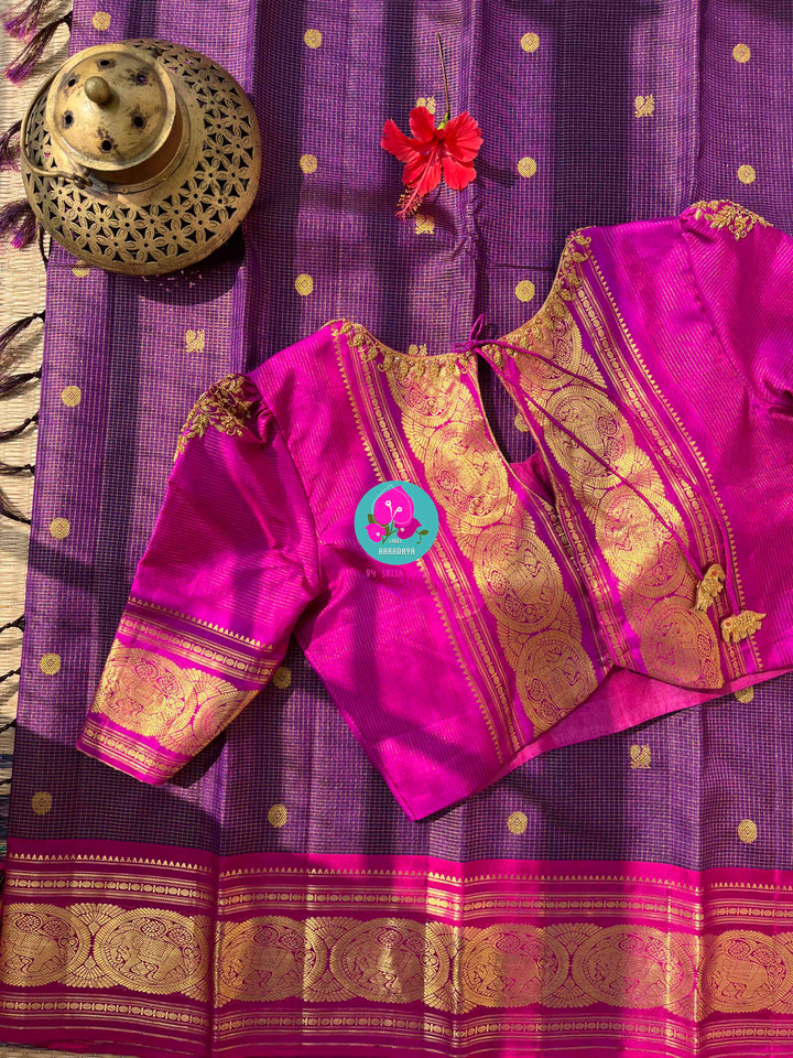 Regal Bloom: Violet Kanjivaram Vaira Oosi with Bold Magenta Contrast and Embroidered Blouse