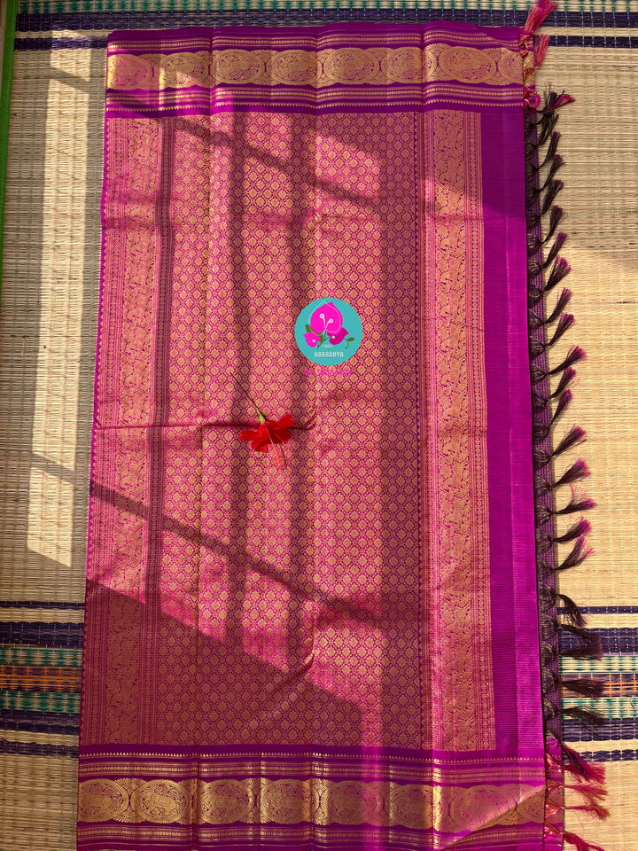 Regal Bloom: Violet Kanjivaram Vaira Oosi with Bold Magenta Contrast and Embroidered Blouse