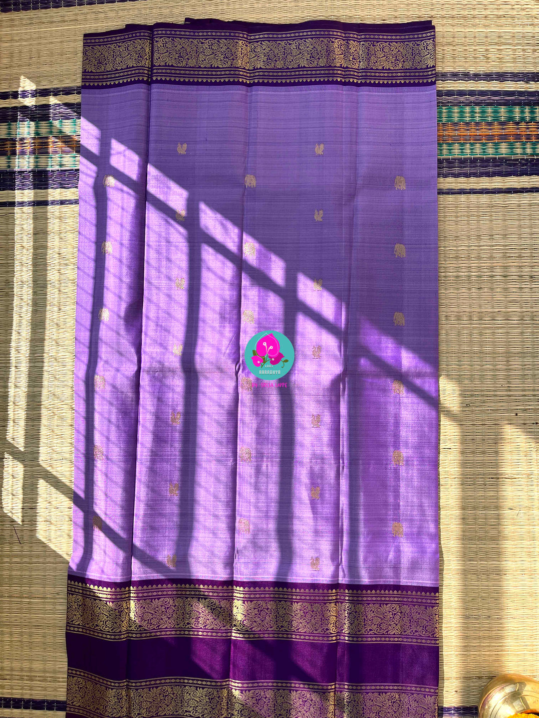 Lavender Skies & Royal Dreams: Kanjivaram with Contrast Purple and Embroidered Blouse