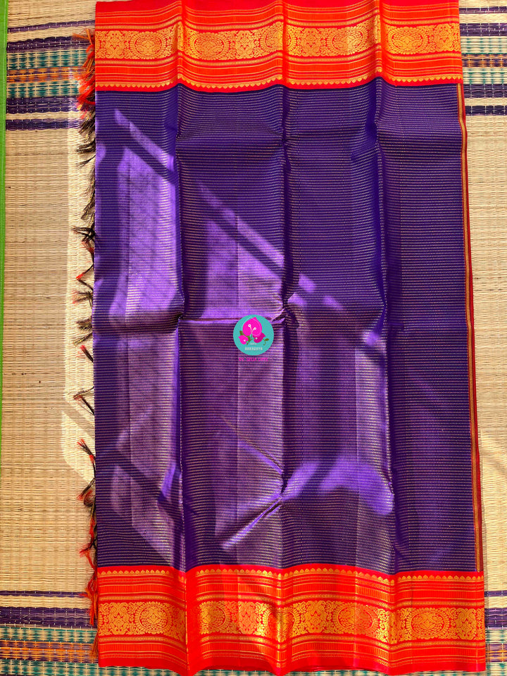 3g zari vaira oosi design traditional vintage peacock border Kanchipattu saree