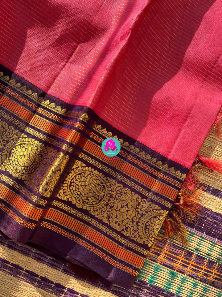 3g zari vaira oosi design traditional vintage peacock border Kanchipattu saree