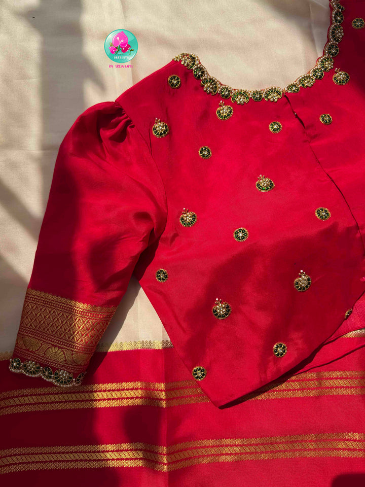 Sacred Temple Grandeur: Pure Off-White Mysore Silk Saree in 120 gsm with Crimson & Forest Green Ganga Jamuna Borders