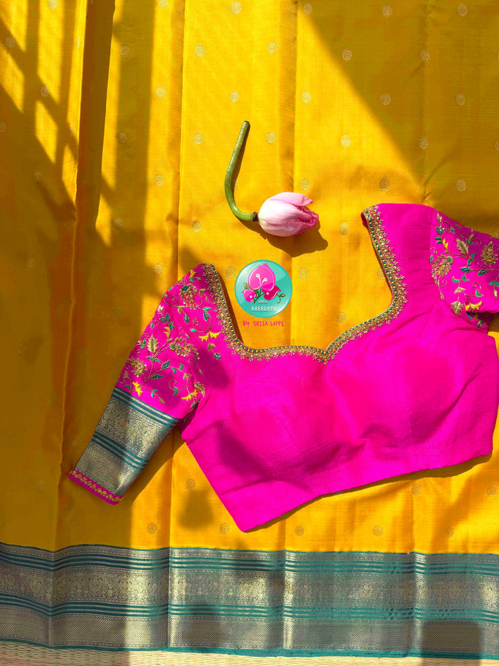 Vintage Radiance & High-Contrast Splendor: Mustard Yellow Pure Kanjeevaram Saree with Peacock Blue Border & Rani Pink Maggam Blouse