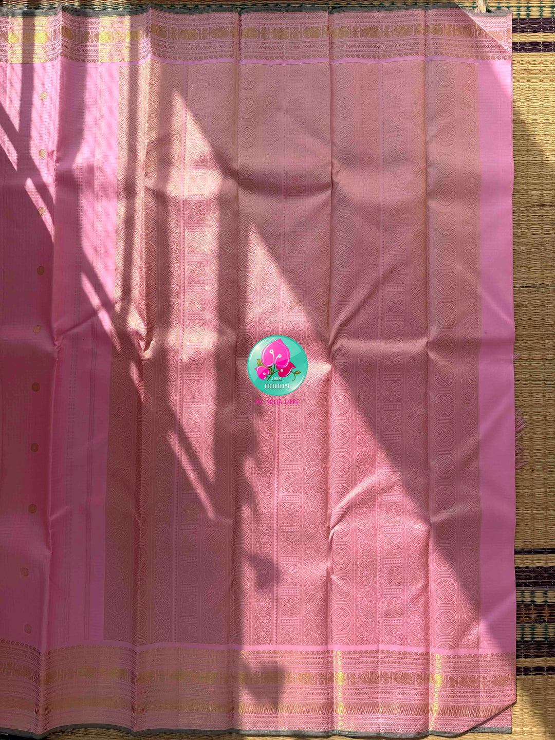 Pastel Romance & Emerald Majesty: Light Pastel Pink Vaira Oosi Kanchipattu Saree with Hand-Embroidered Emerald Fusion Blouse