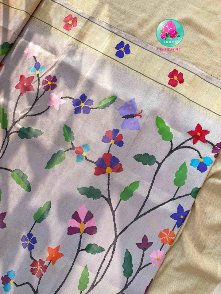 Lavender Luster: Pure Tissue Silk with Timeless Paithani Artistry