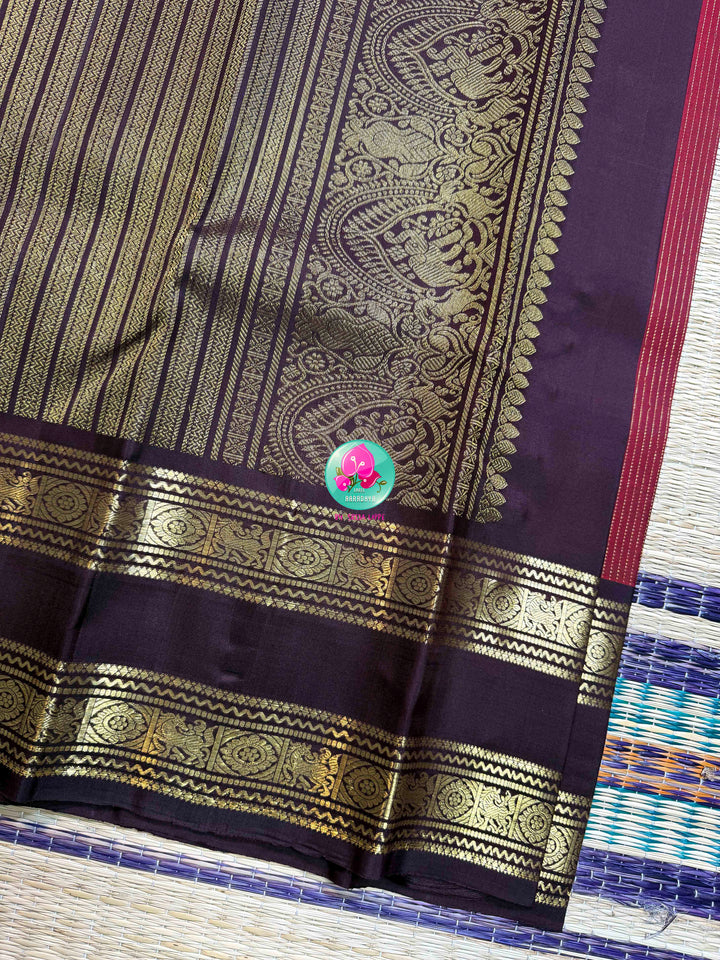 Crimson Earth: Maroon Vaira Oosi Kanchipattu with Vintage Brown Border