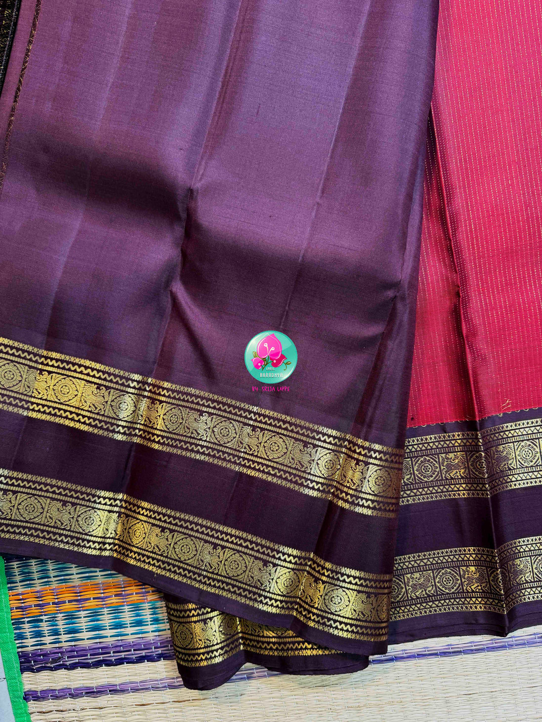 Crimson Earth: Maroon Vaira Oosi Kanchipattu with Vintage Brown Border