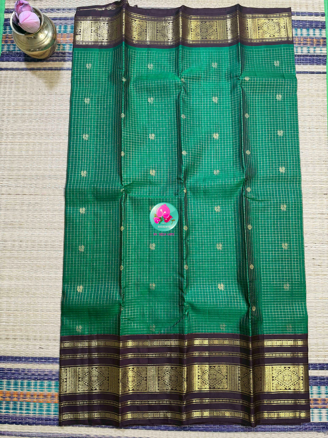Emerald Earth: 2G Pure Kanchipattu Saree in a Classy Forest & Cocoa Symphony