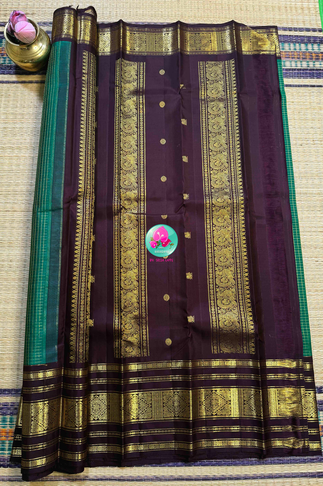 Emerald Earth: 2G Pure Kanchipattu Saree in a Classy Forest & Cocoa Symphony